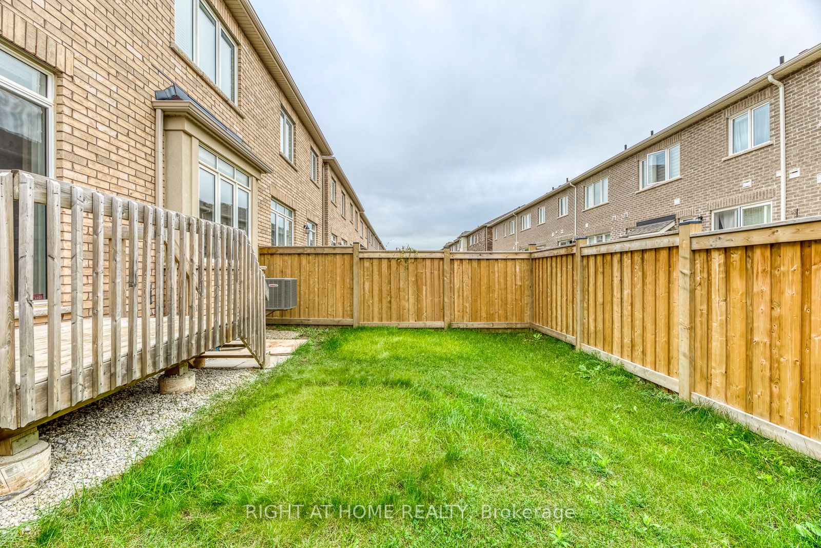 121 Orchardcroft Rd