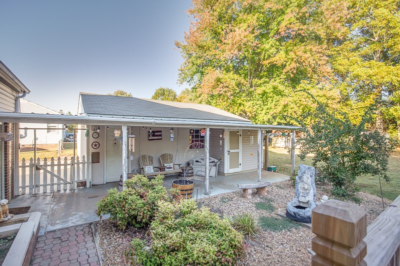 462 Deerfield Dr