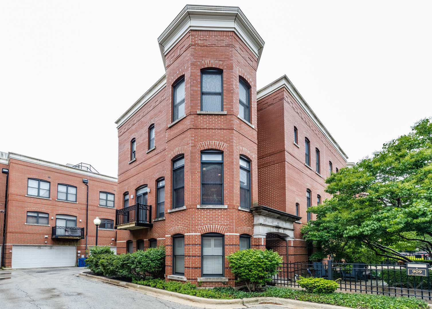 Discover urban luxury in this meticulously renovated 3-bedroom, 2.2-bathroom townhome, perfectly positioned in the heart of University Village, nestled next to the vibrant Pilsen neighborhood. This exceptional property seamlessly blends modern sophistication with thoughtful design across three beautifully appointed levels.    Kitchen Excellence: The heart of this home showcases a completely reimagined gourmet kitchen featuring premium finishes, sleek countertops, beautiful glass tile backsplash, and top-tier appliances - perfect for both everyday living and entertaining guests.    Spa-Like Retreats: Every bathroom has been expertly transformed into a personal sanctuary, with the master bathroom elevated to resort-level luxury. Indulge in the warmth of heated floors in both the family room and master bathroom - a touch of everyday luxury that makes Chicago winters feel like a distant memory.    Private Rooftop Oasis: Escape to your own rooftop deck where Chicago's stunning skyline serves as your backdrop. Whether hosting summer barbecues, enjoying morning coffee, or stargazing, this outdoor sanctuary offers the ultimate urban retreat.    Convenience and Security: The attached 2-car garage provides secure parking and additional storage-a rare and valuable commodity in the city. No more circling blocks or winter car scraping!    Unbeatable Location: University Village offers the perfect blend of academic energy and cultural richness, with Pilsen's renowned art scene, authentic Mexican cuisine, and trendy galleries just steps away. Enjoy easy access to UIC, downtown Chicago, and major transportation hubs.  Three-Level Living: The thoughtfully designed layout maximizes space and privacy, with each level offering its own distinct purpose and character. From intimate family moments to grand entertaining, this home adapts to your lifestyle.  This move-in-ready gem represents the perfect fusion of location, luxury, and livability. Don't miss this rare opportunity to own your piece of Chicago paradise!