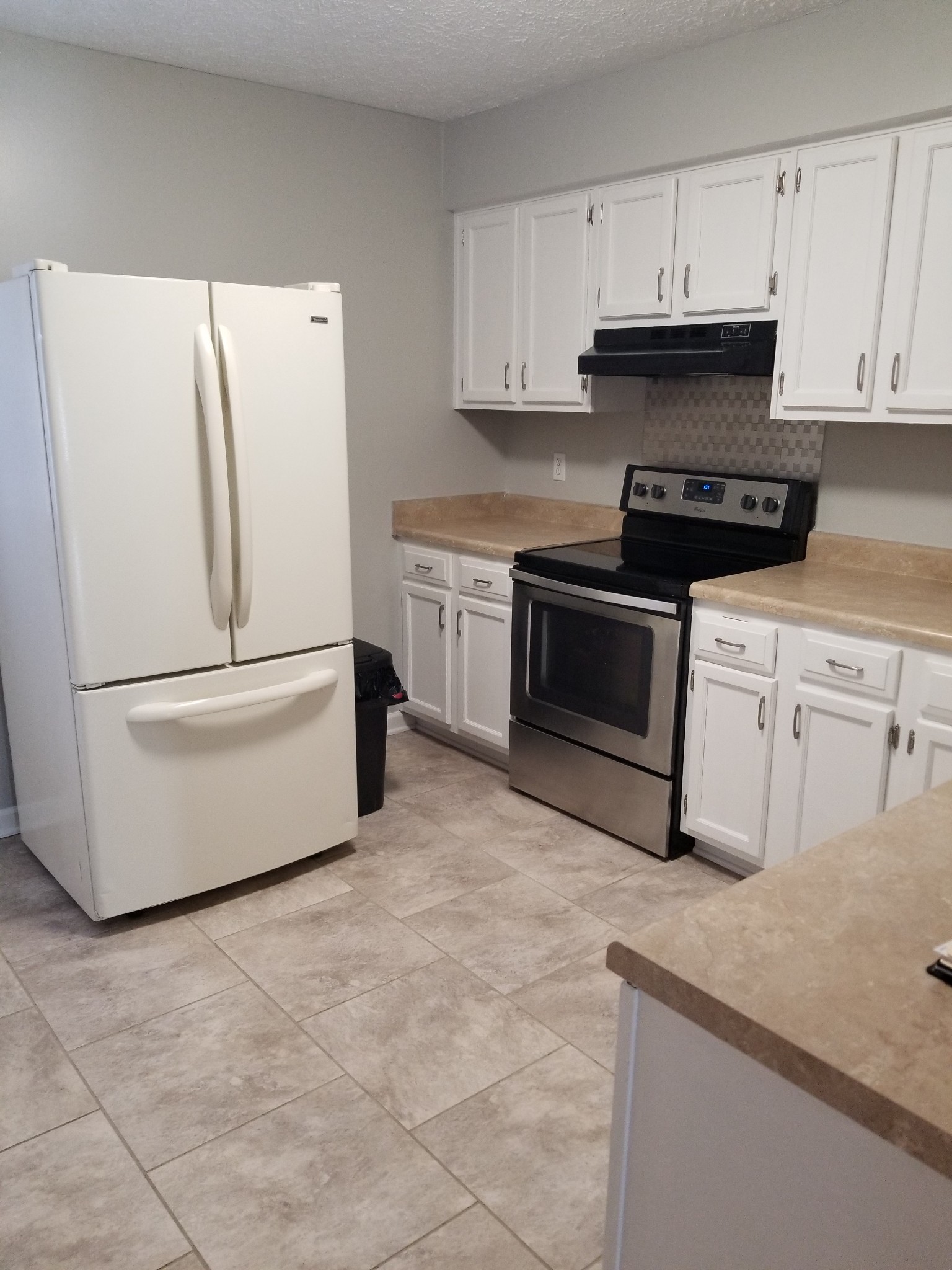 430 Walton Ferry Rd 200