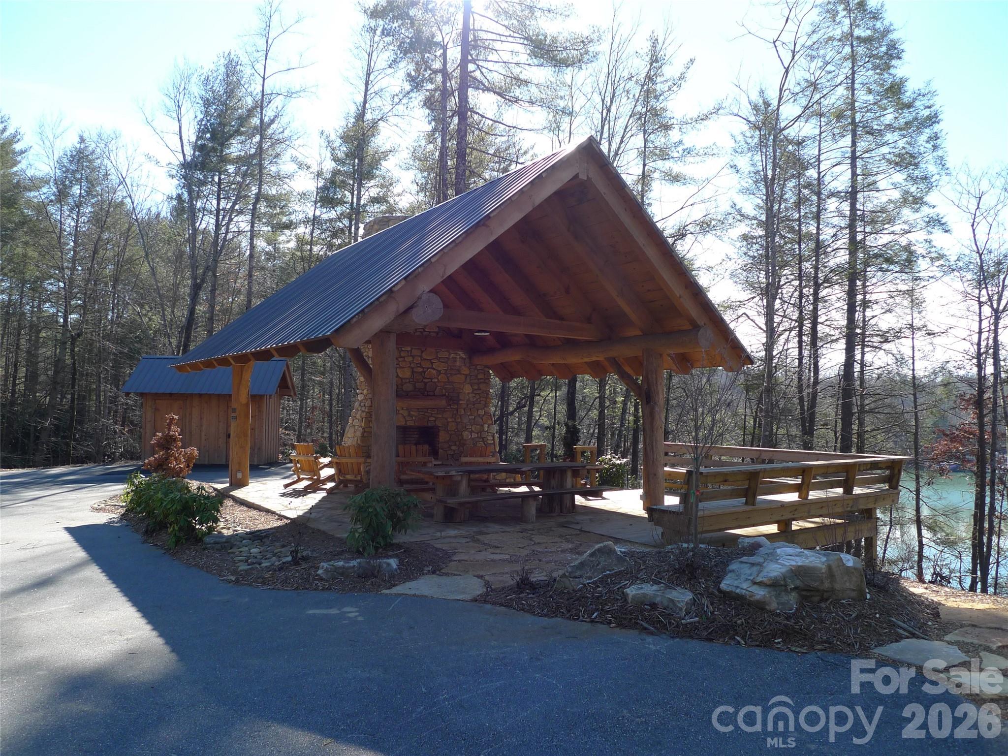 1006 High Trail Drive 32-11