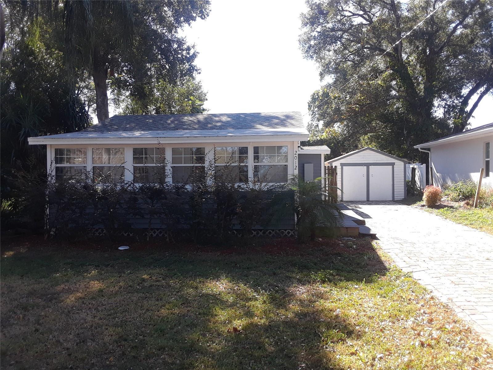 2012 E Grant Avenue
