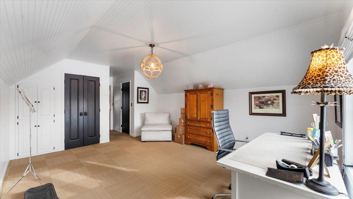 1722 Boxwood Circle