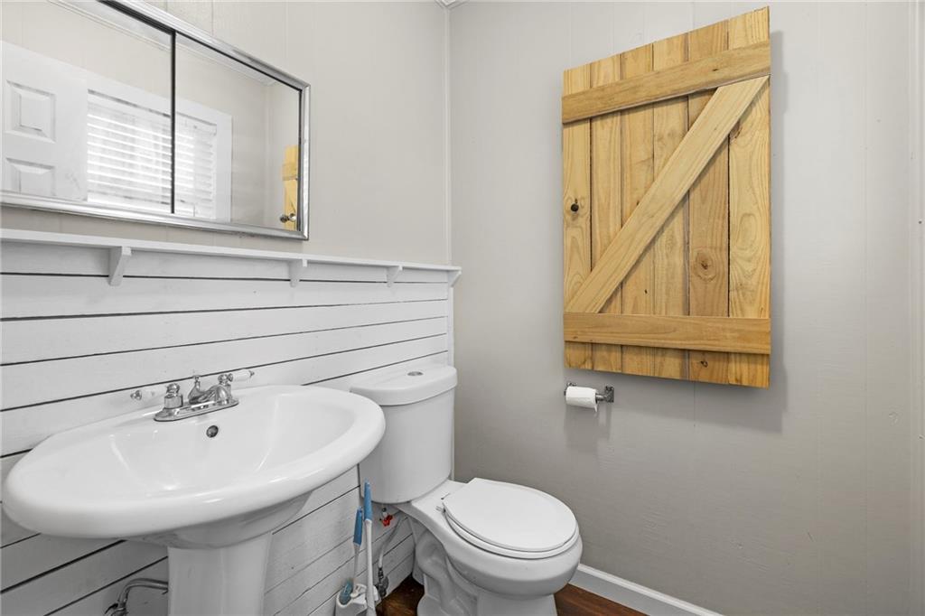 211 N Lincoln Street