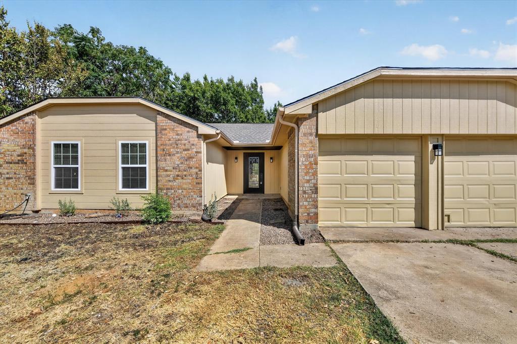 6283 Woodstream Trail