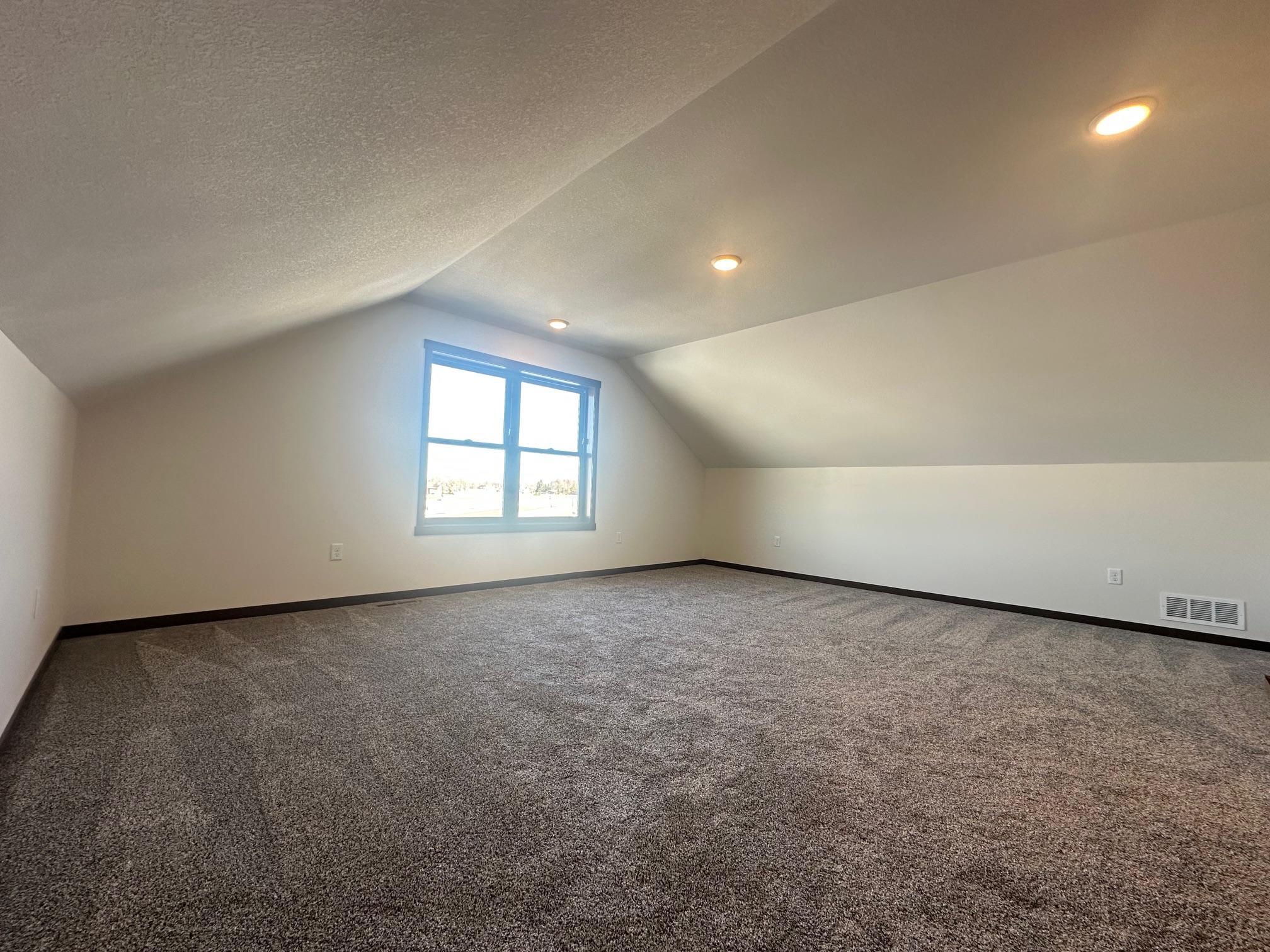 6892 Haven Court