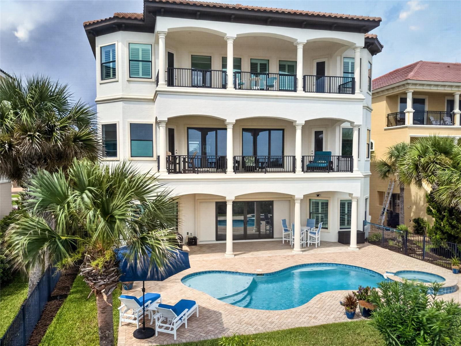 6 Ocean Ridge Boulevard N
