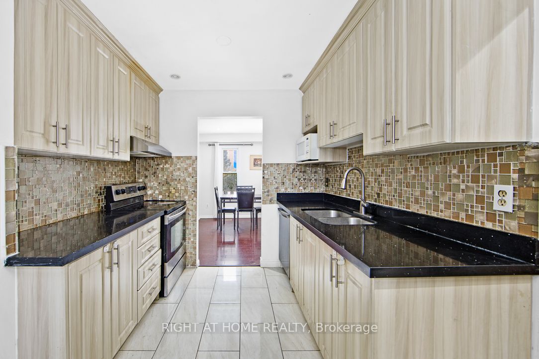 50 Silver Bell Grve 5