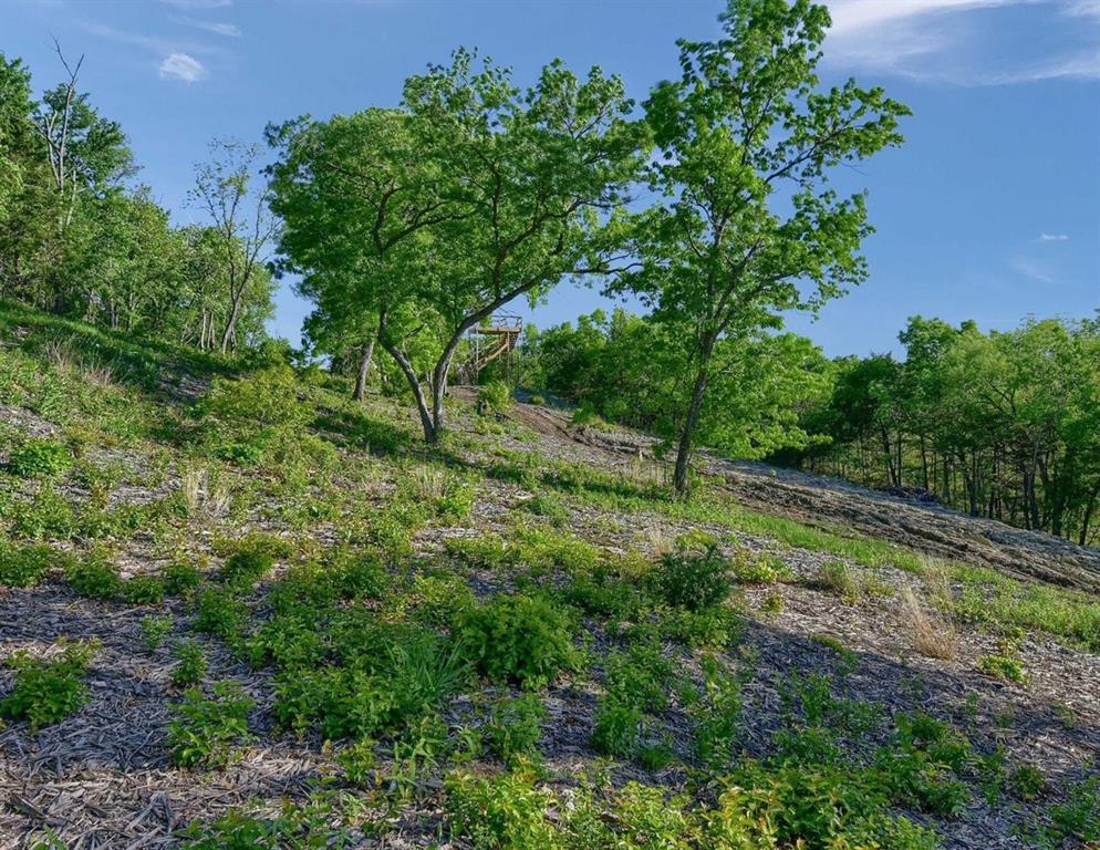 5.63 acres Thompson Heights