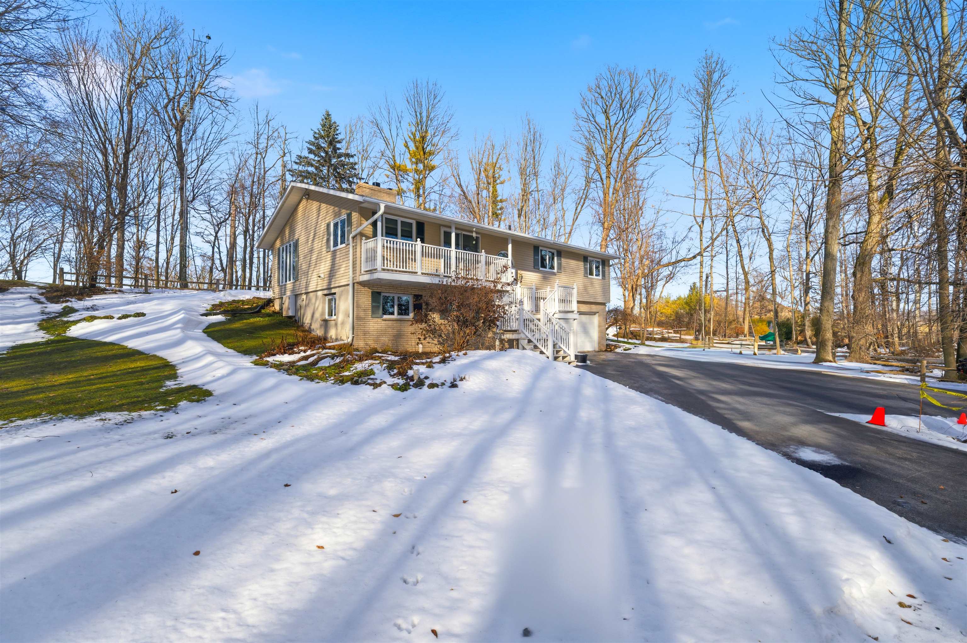 14028 Louis Corners Road