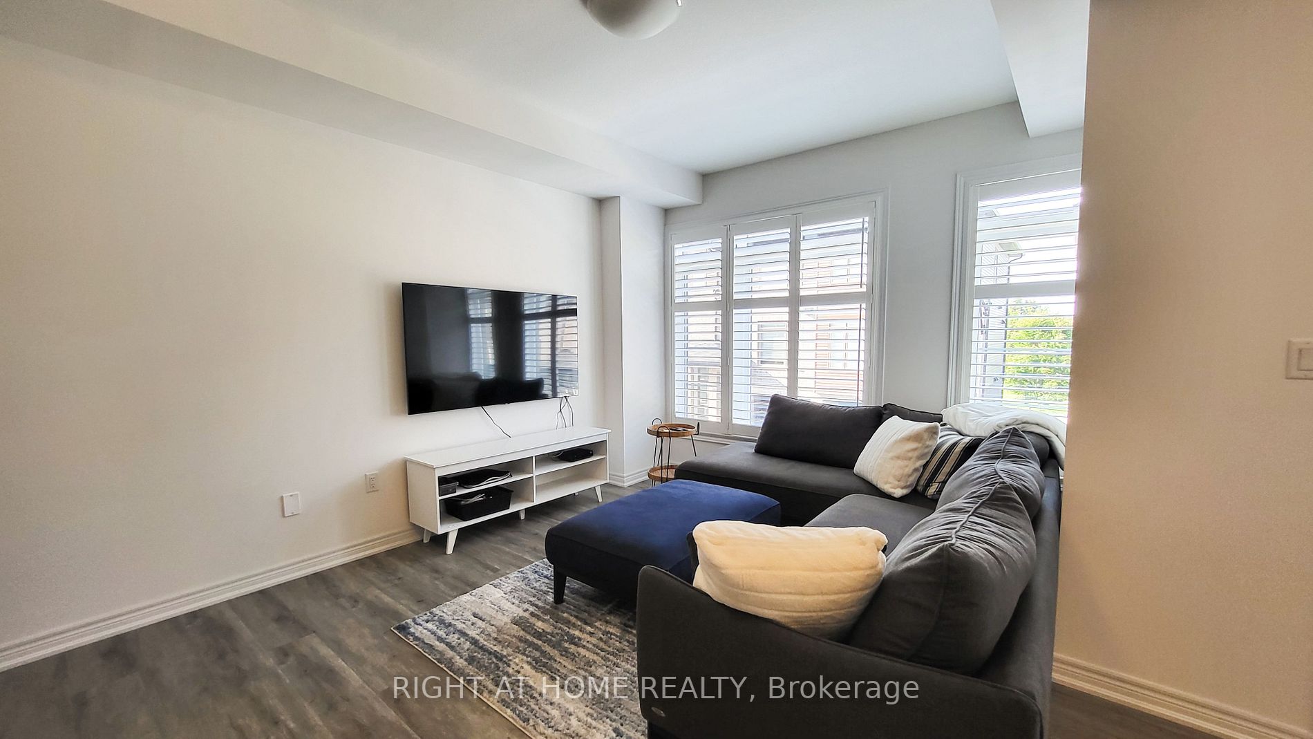 575 Woodward Ave 51