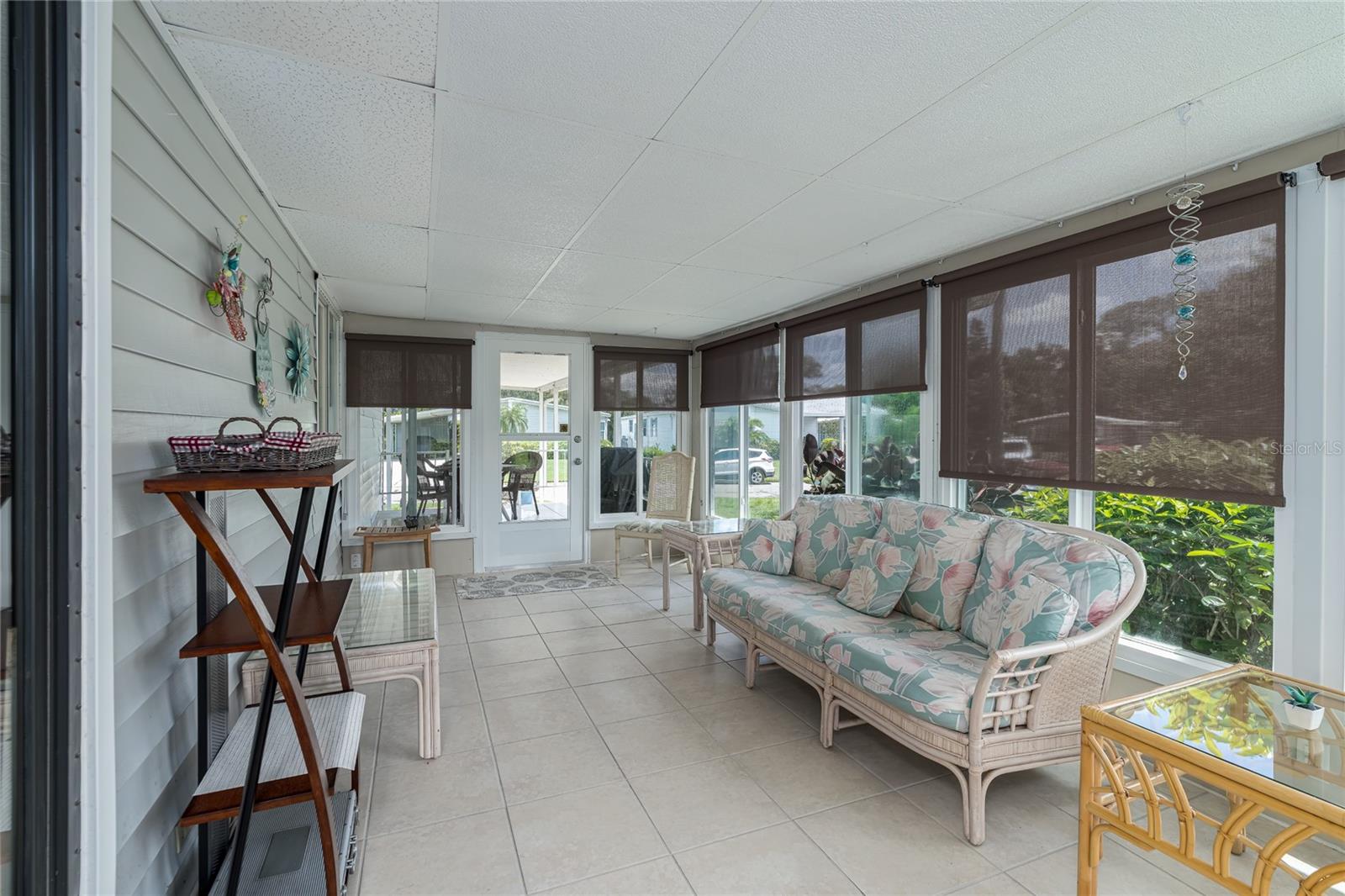 8425 Castle Garden Road