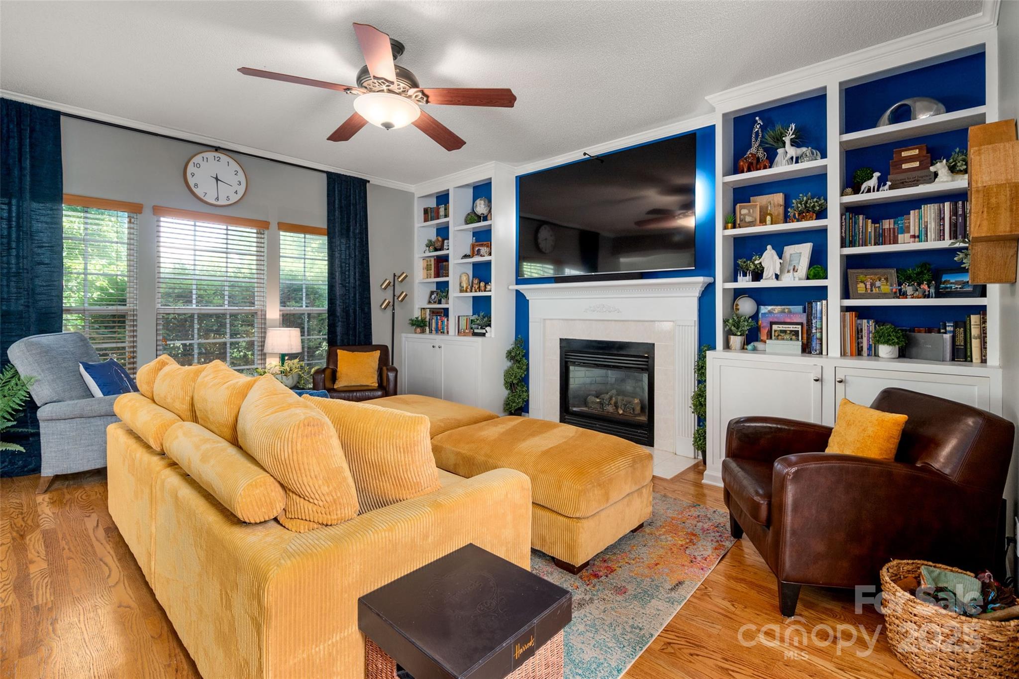 8619 New Oak Lane
