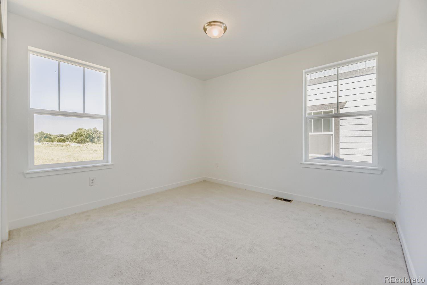 7743 S Cherokee Trail