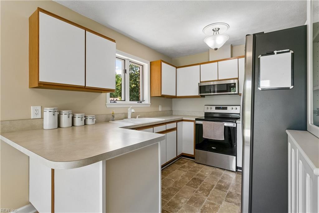 246 Hunts Neck Road