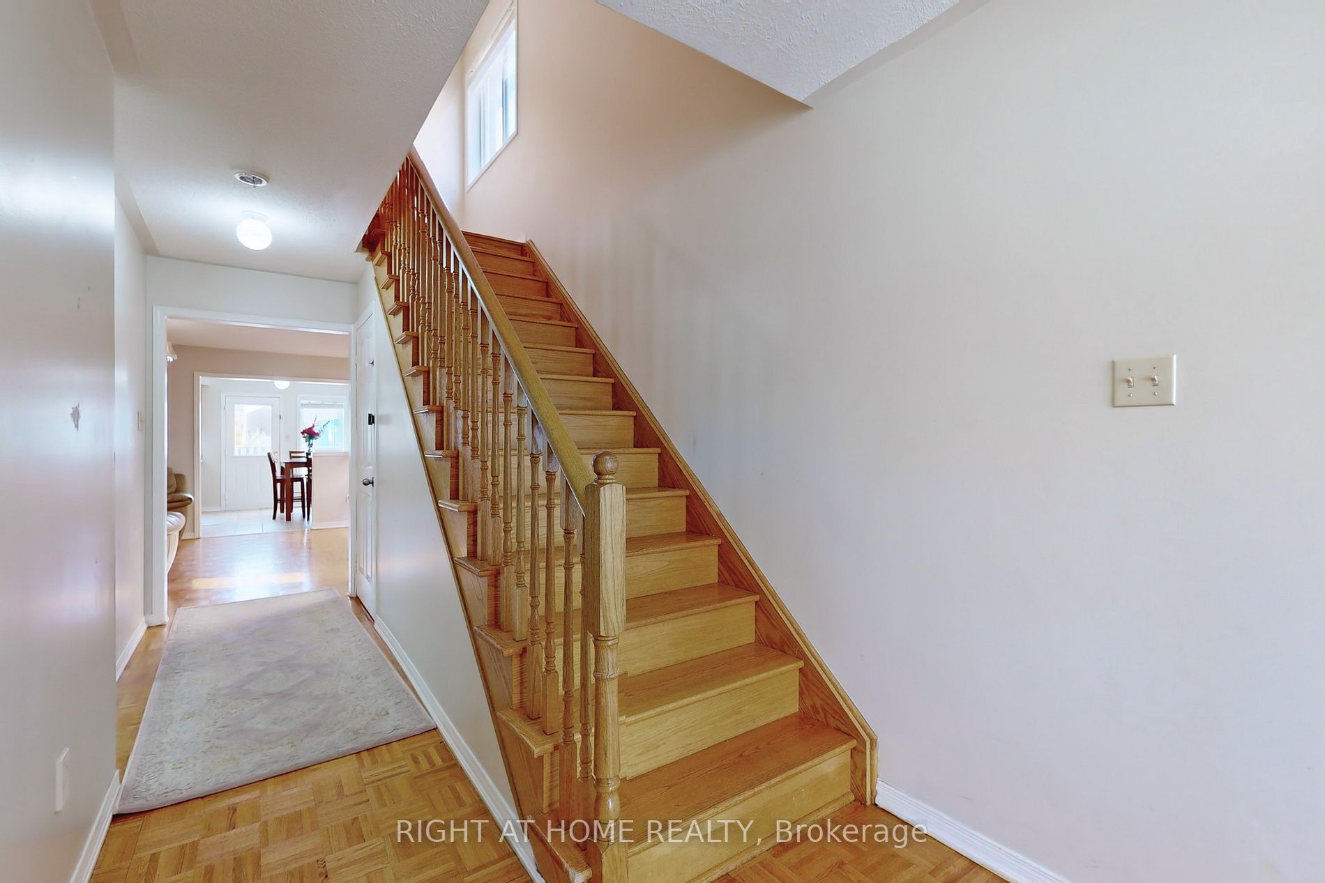 50 Argento Cres Upper