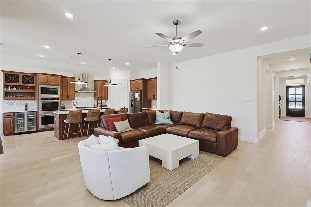 2613 Somerset Lane