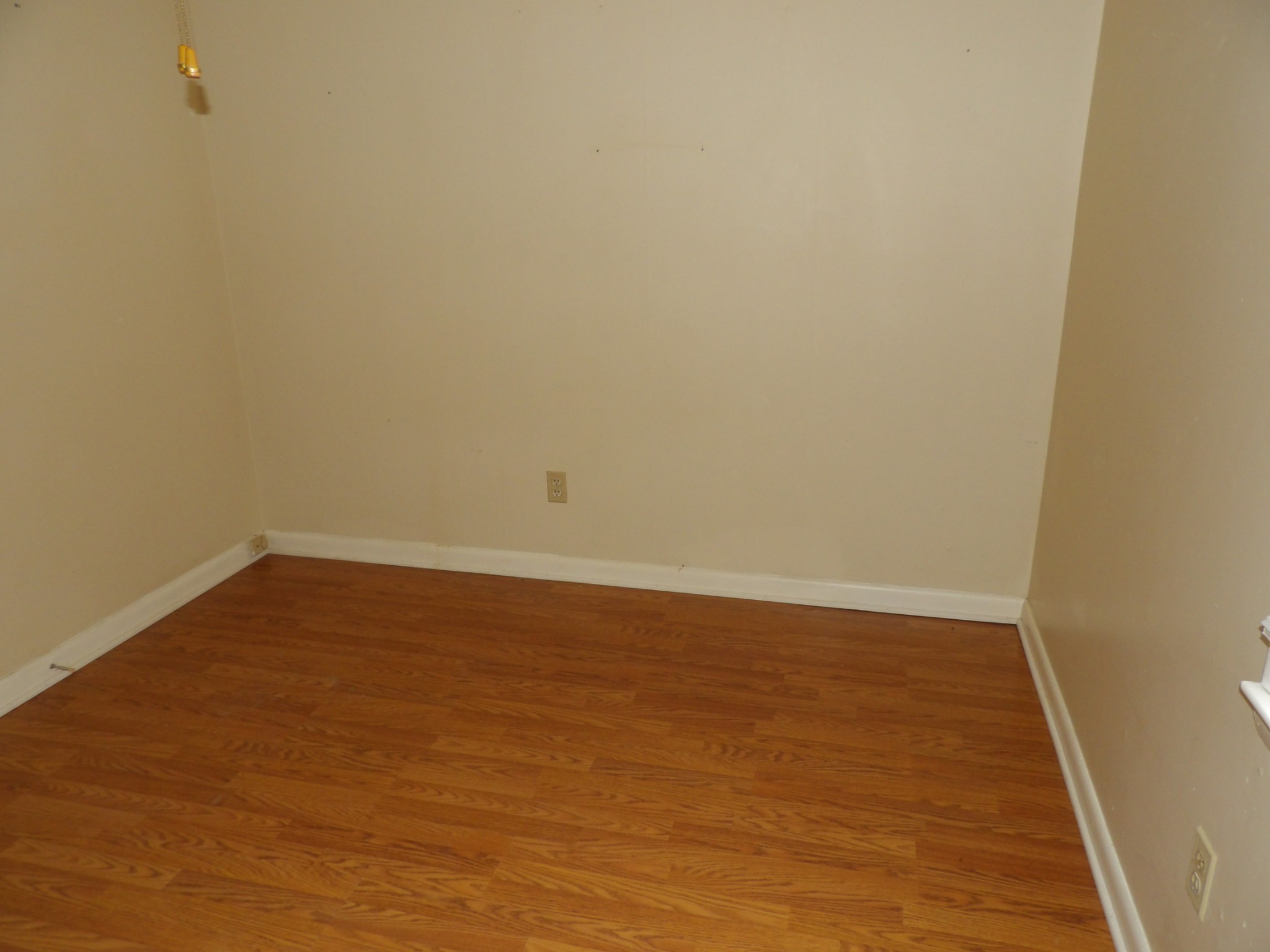 121 Eze Ave