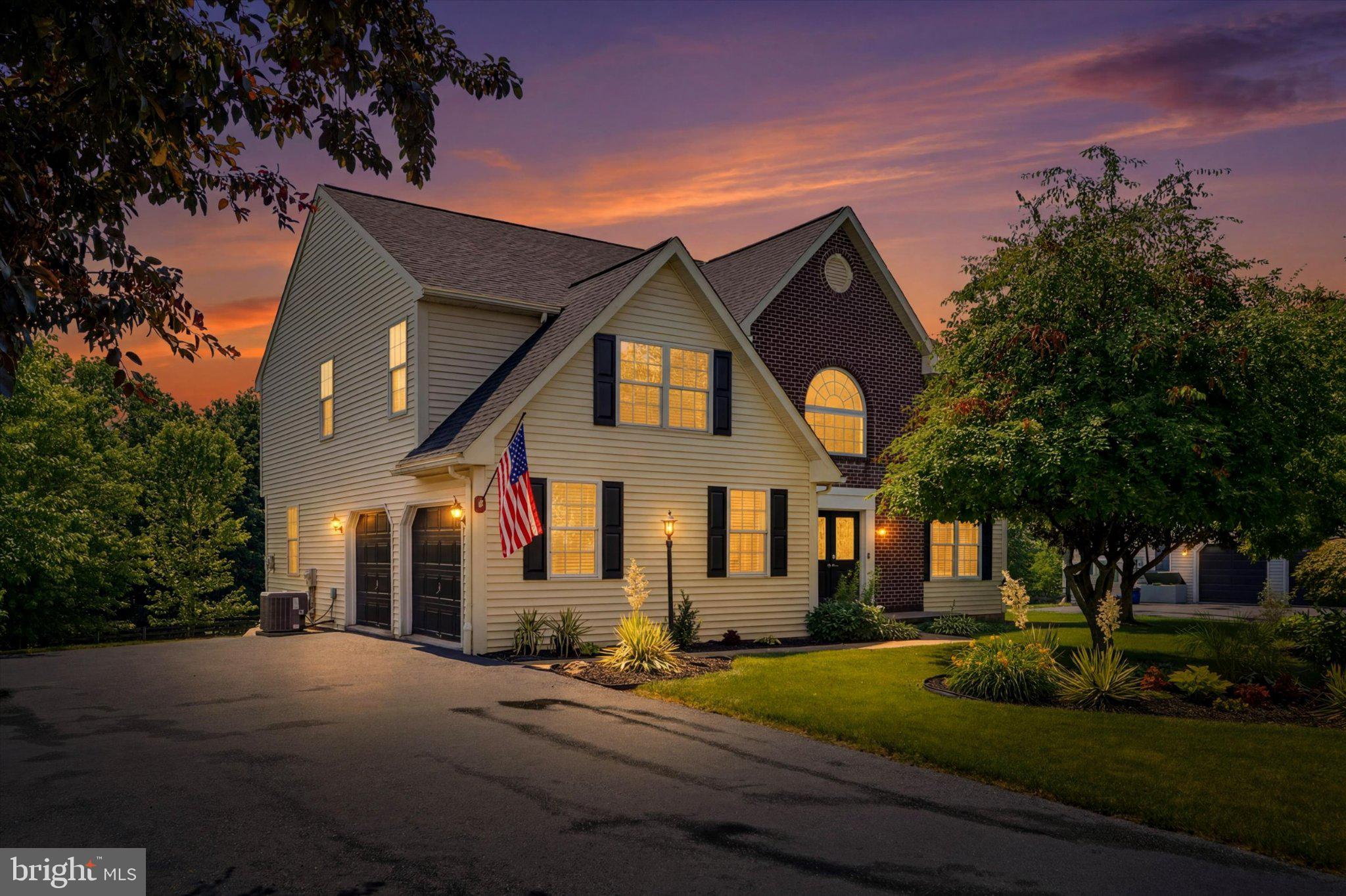 Back on the market after buyer financing fell through. Welcome to 604 Farmingdale Drive in Wood’s Edge, offering a beautifully landscaped front yard, newly sealed driveway, and two‑car garage. This Malvern III model (Grande Construction, 2003) features 2,700 sq. ft. above grade plus 1,100 sq. ft. of finished basement space, 4 bedrooms, and 3.5 baths. Enjoy a serene backyard overlooking a small farm and easy access to community walking paths, pickleball/tennis courts, playgrounds, and sports fields. Inside, the two‑story foyer showcases a Palladian window, curved staircase, new chandelier, and 17‑ft ceiling. Upgrades include Super Seal insulation, Christmas Light Package, tilt‑in windows, new blinds, and second‑floor laundry. The eat‑in kitchen opens to a spacious family room with new carpet and a stone gas fireplace. The dining room offers wainscoting, tray ceiling, new carpet, and a new chandelier. A main‑level office/sitting room adds flexibility.Upstairs are three bedrooms plus a large primary suite with vaulted ceilings, sitting room, walk‑in closet, and ensuite with double vanity, shower, and jacuzzi tub. Additional features include updated lighting, whole‑house fan, attic storage, and laundry closet.The finished basement provides a second family room, three flex spaces ideal for an in‑law suite, a full bath, custom bar, water softener system, updated HVAC (York 2021), updated water heater (Rheem 2019), whole‑house humidifier, and ample storage. Two exterior doors lead to the backyard with LED motion‑sensor lighting and powered shed. Roof replaced in 2021; radon detectors on both levels. Wood’s Edge is part of the Wood’s Edge Trust (not an HOA) with a $210/year membership. Located in Daniel Boone School District with convenient access to major routes, shopping, Hershey, Harrisburg, King of Prussia, Philadelphia Premium Outlets, Lancaster, Reading, and Philadelphia Airport.