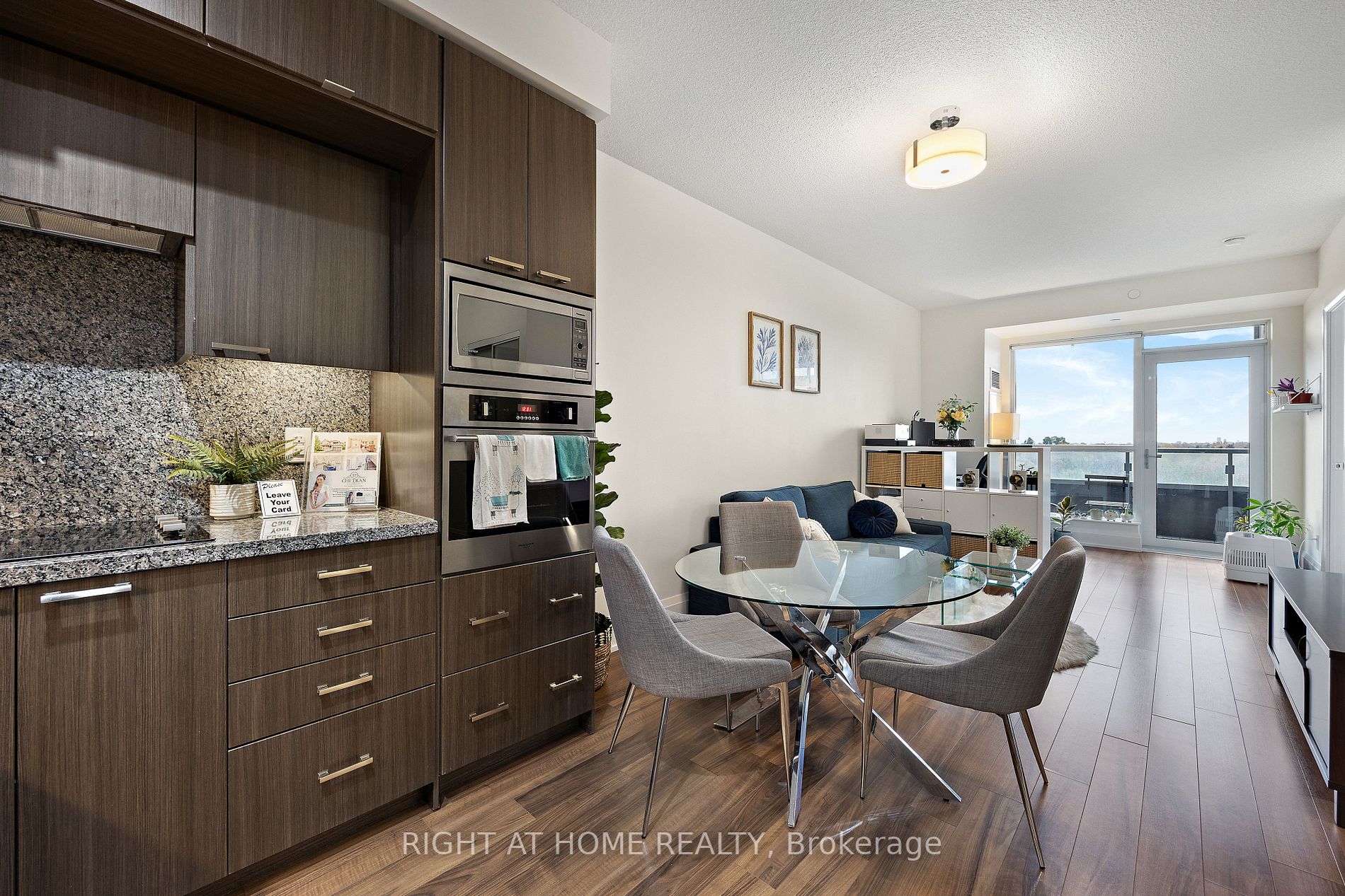 120 Harrison Garden Blvd 908