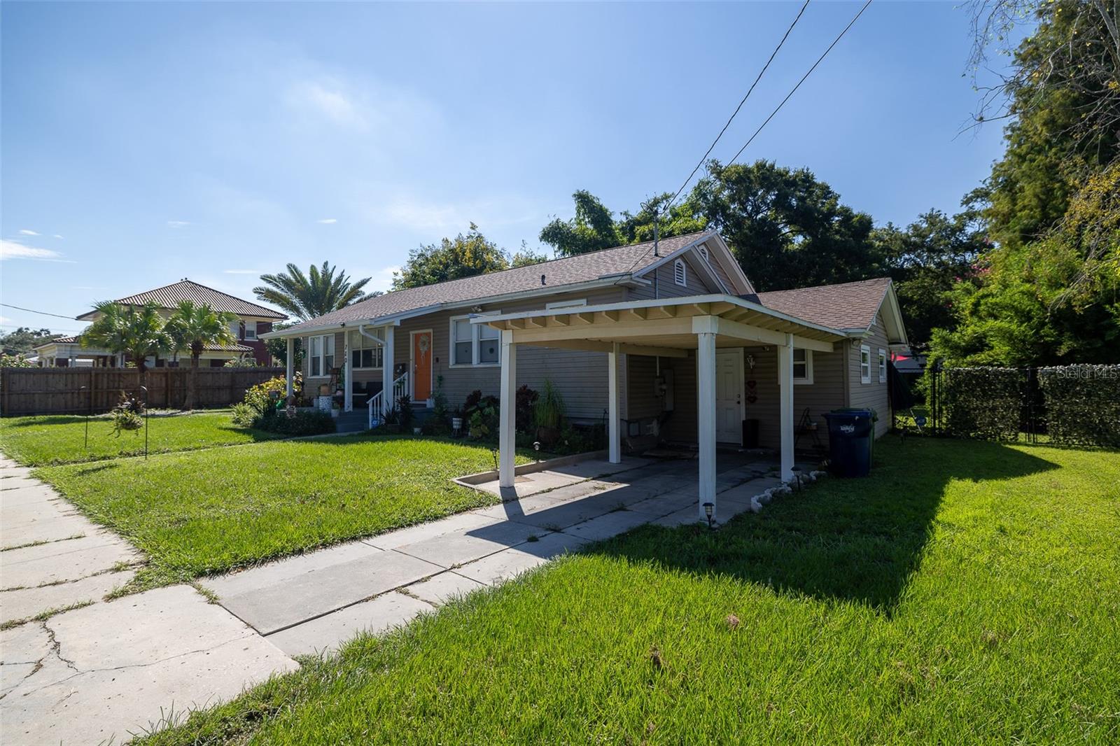 710 W Braddock Street