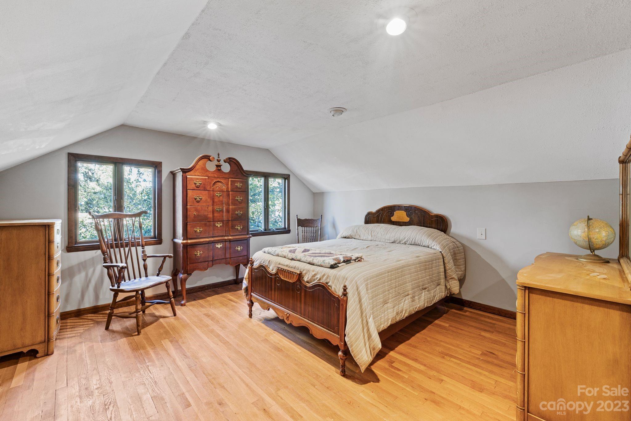 6820 Locke Drive