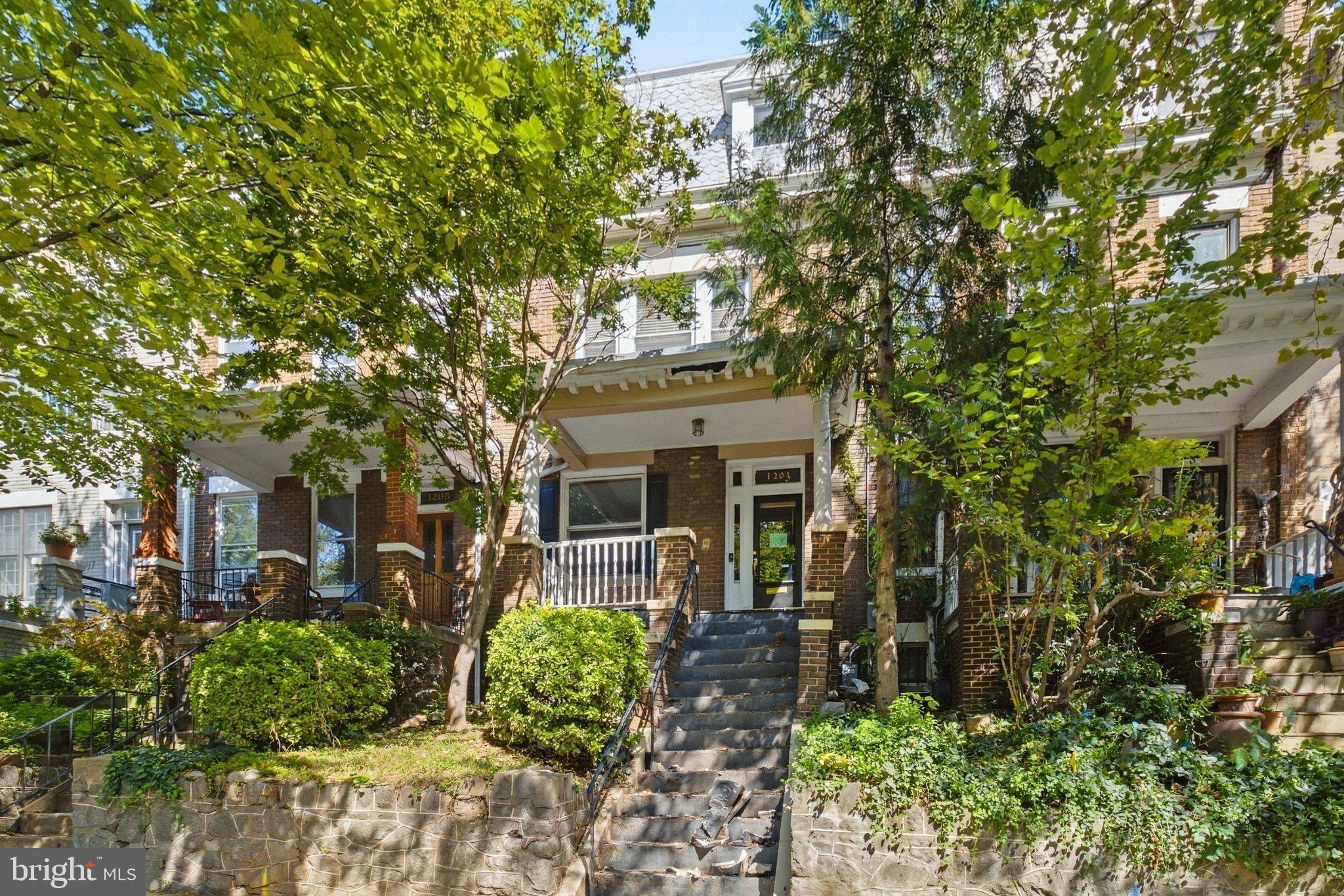 1203 Columbia Road NW