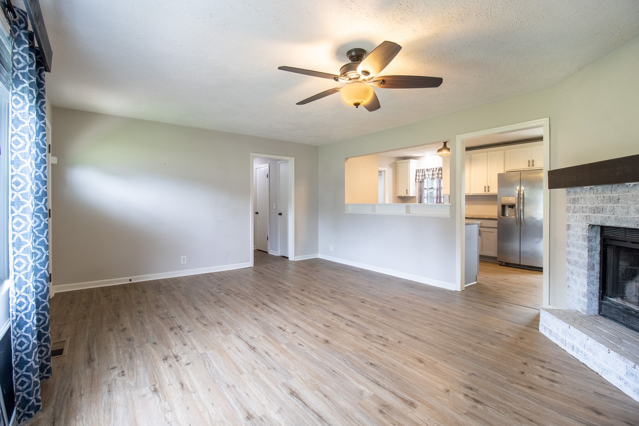 409 Sunnybrook Dr