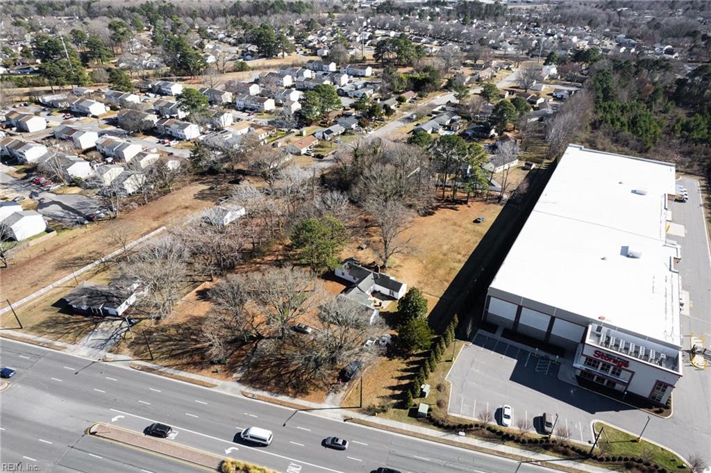 996 Lynnhaven Parkway, Virginia Beach, VA 