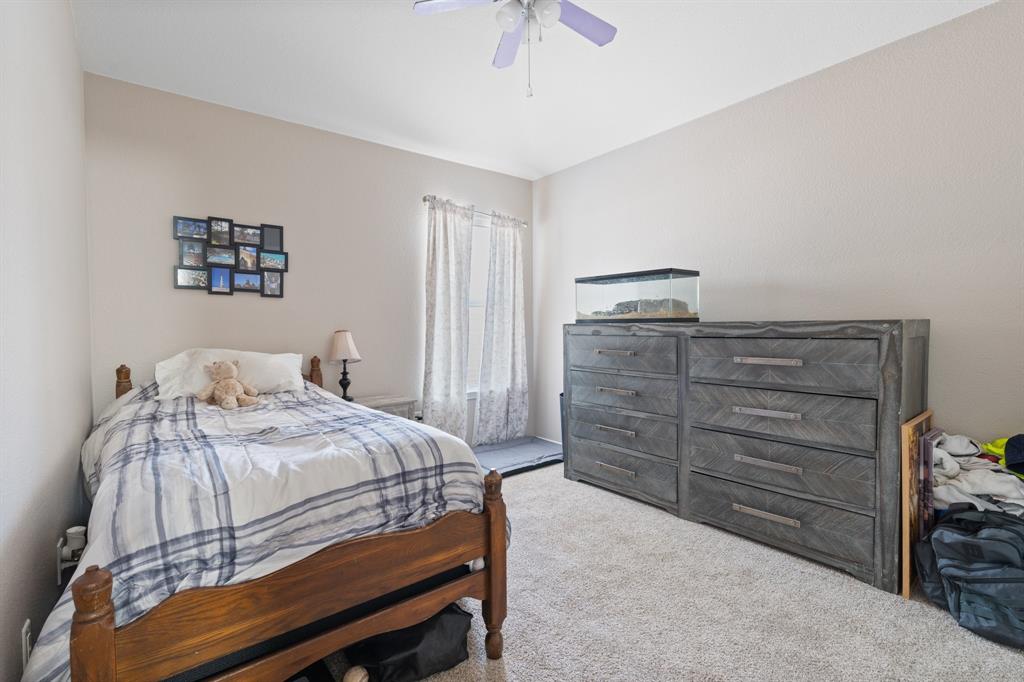 6804 Red Rock Trail