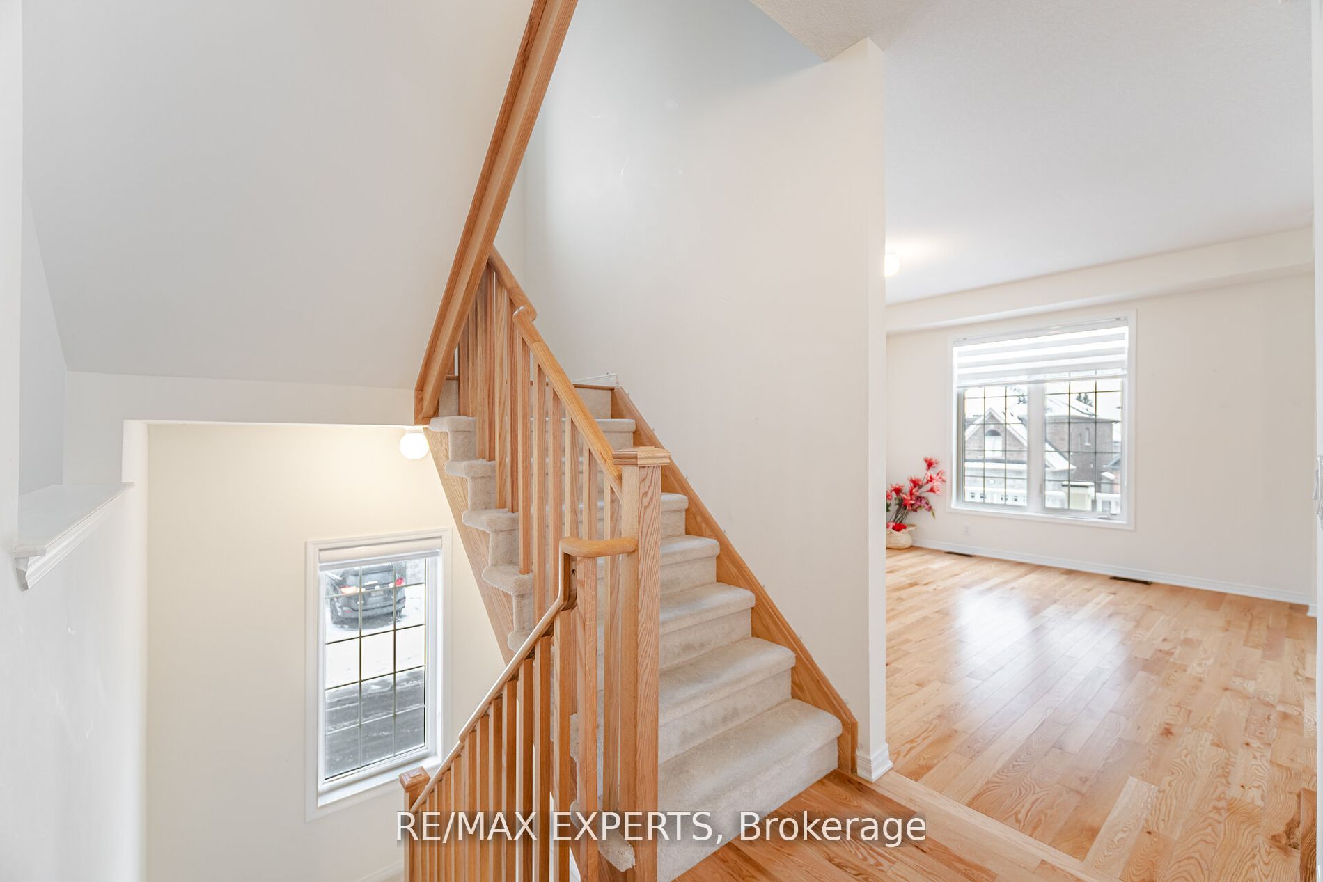 3 Grayson Rd
