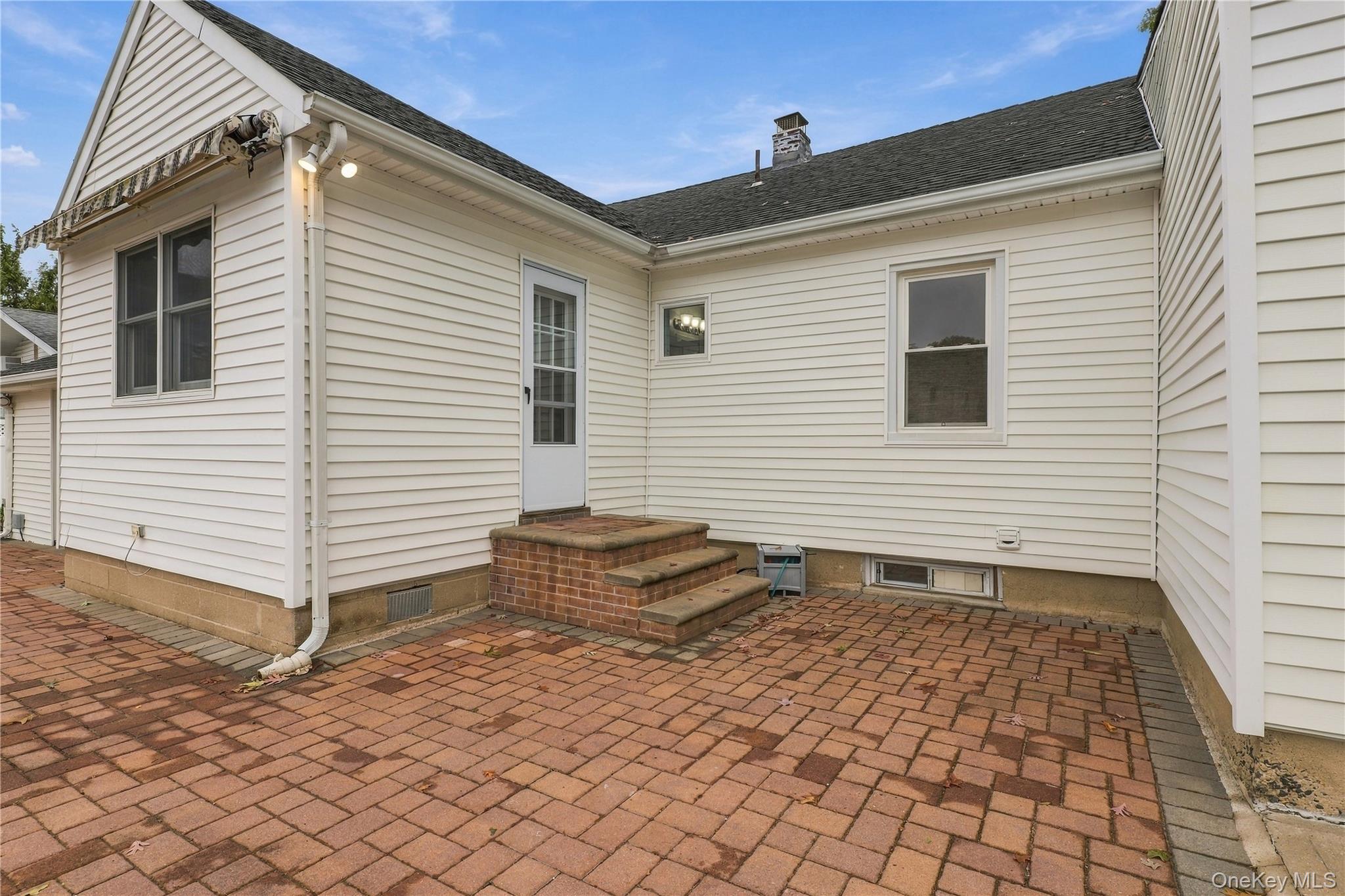 74 Homecrest Court