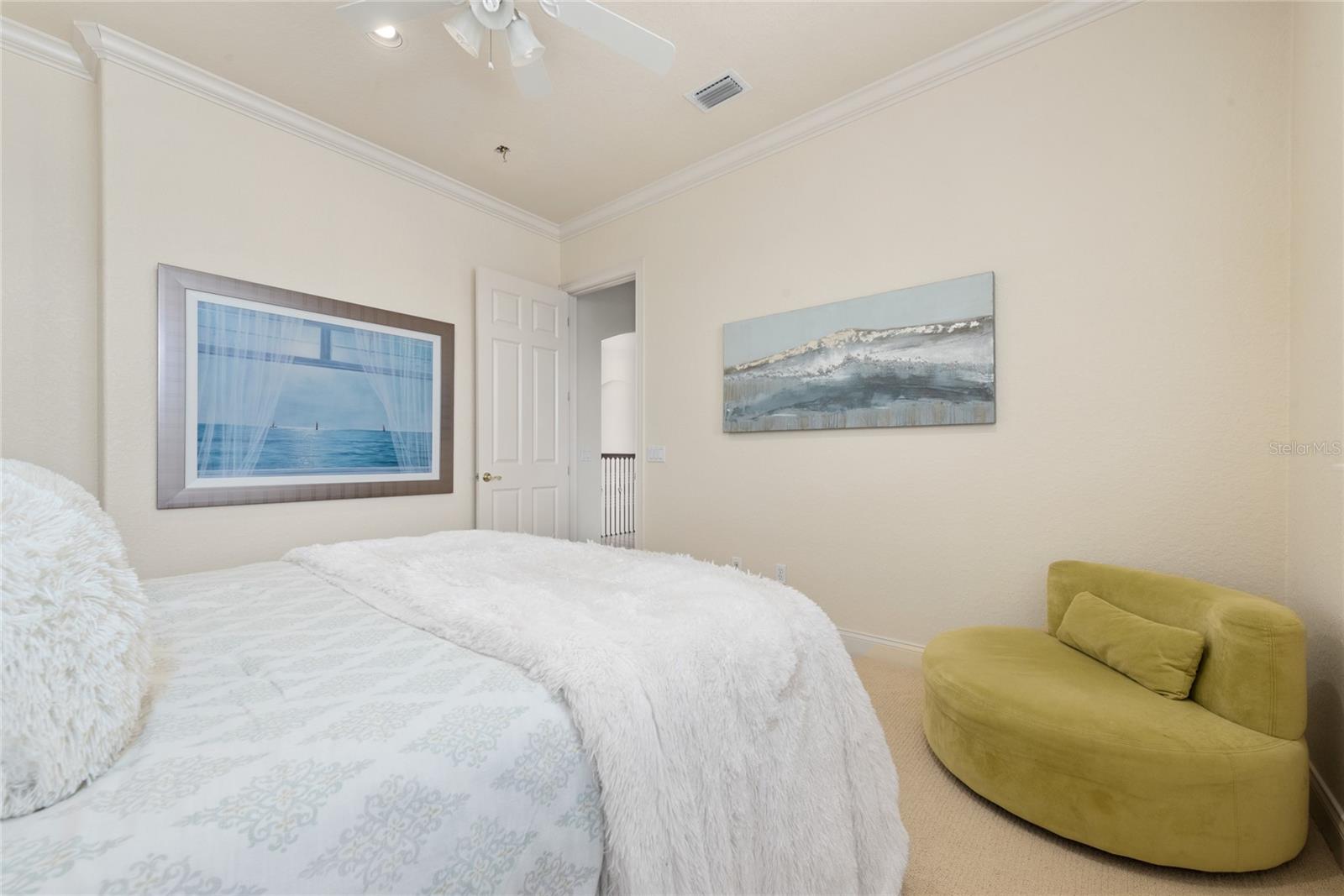 6221 Blakeford Drive