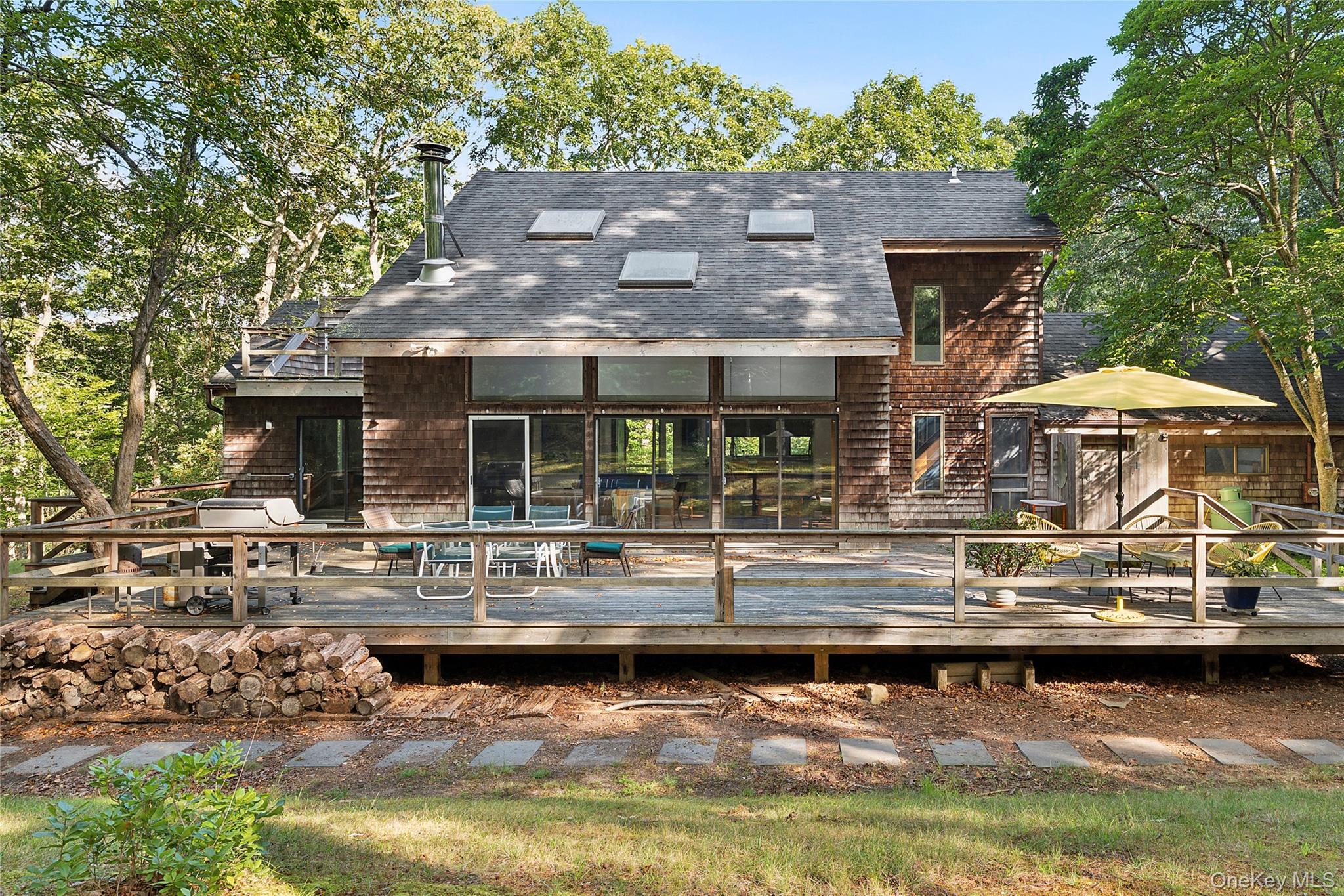 526 Hands Creek Road