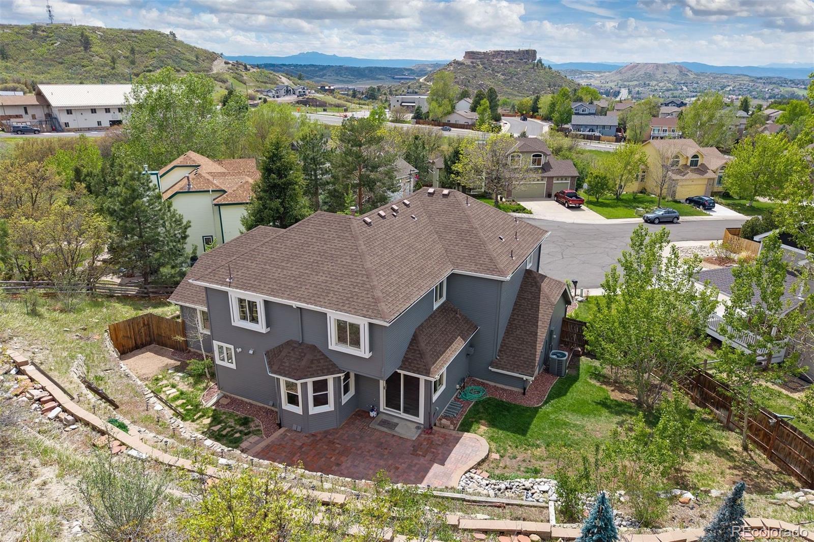 1390 Whitetail Drive