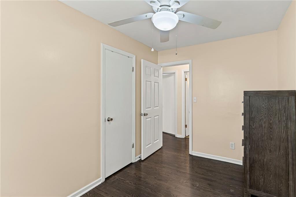 4944 NE Gladstone Avenue