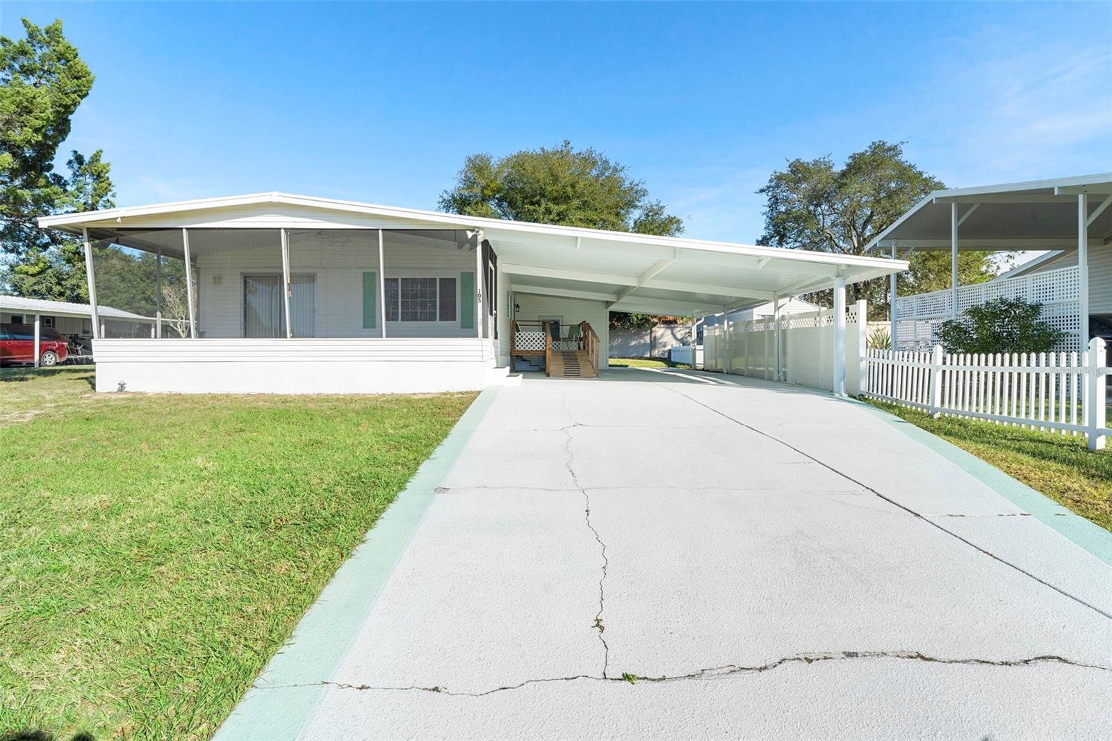 105 Florence Boulevard