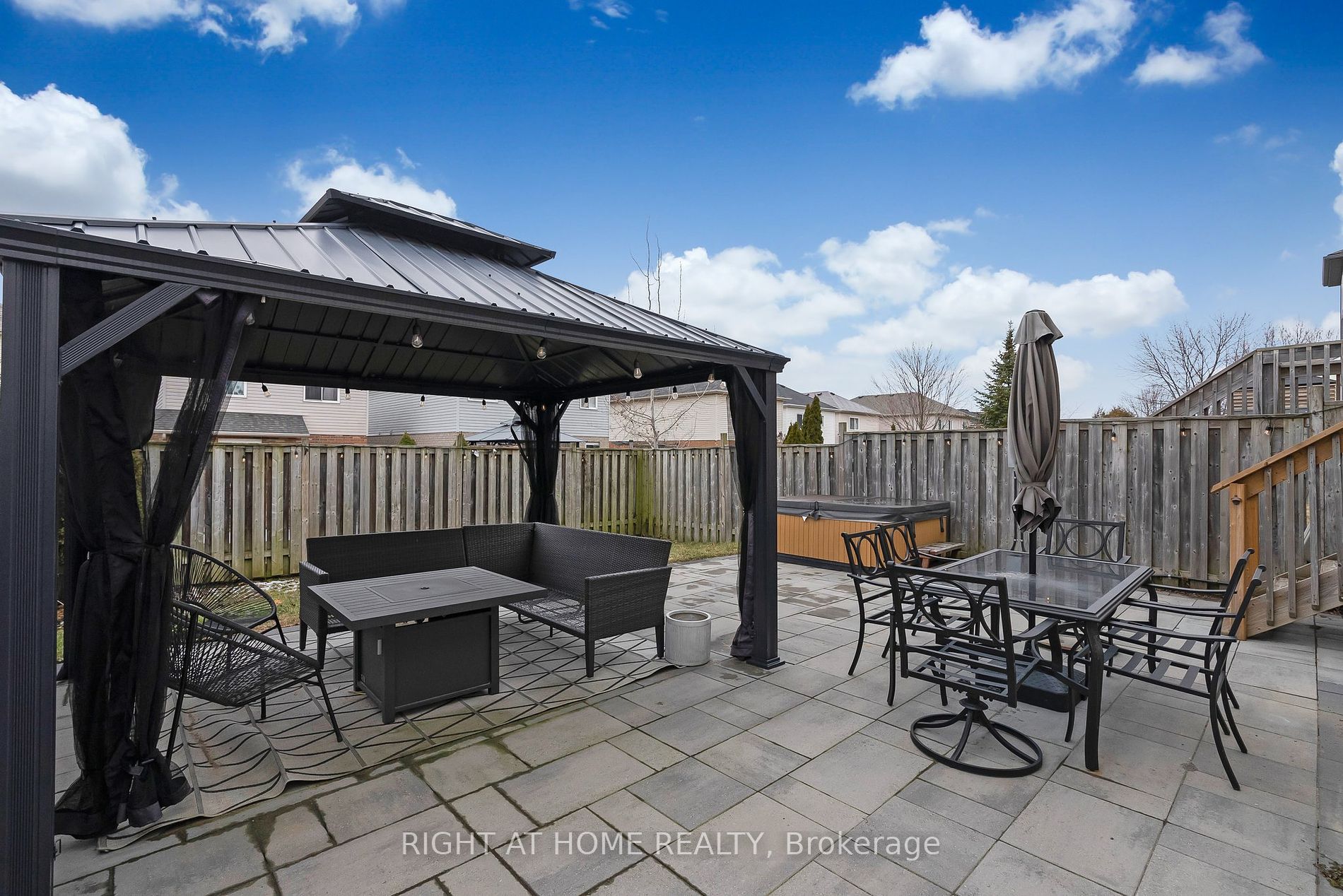 83 Allworth Cres