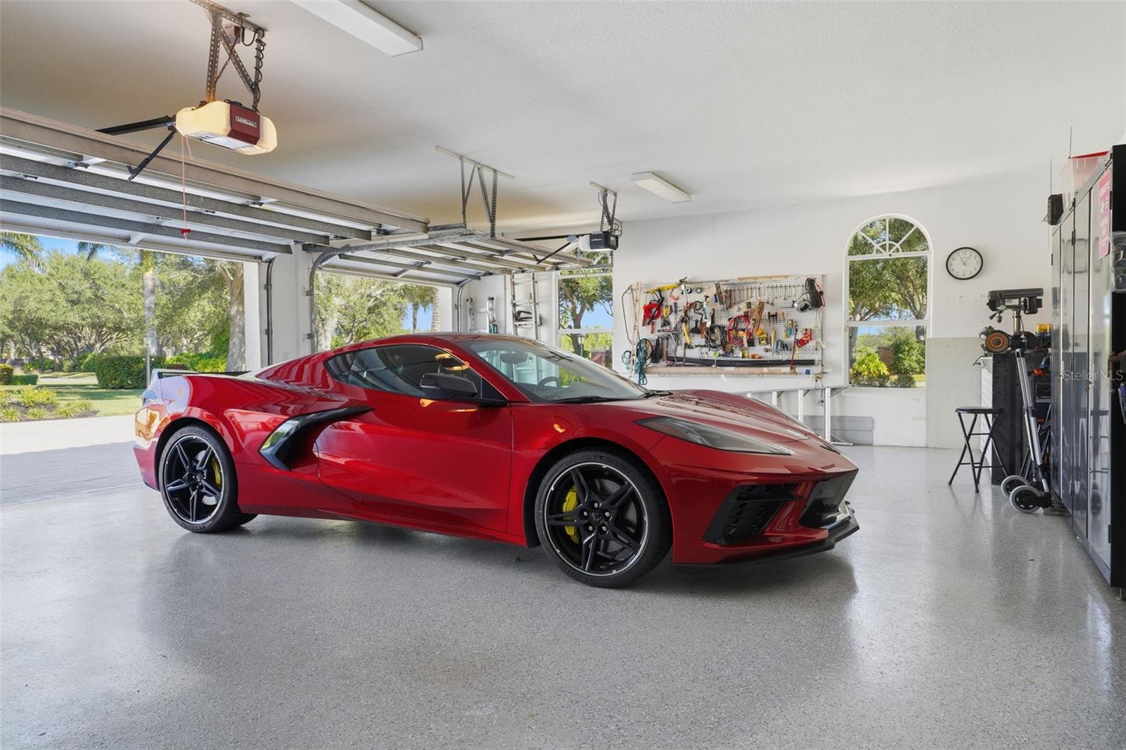 3121 Rivershore Lane