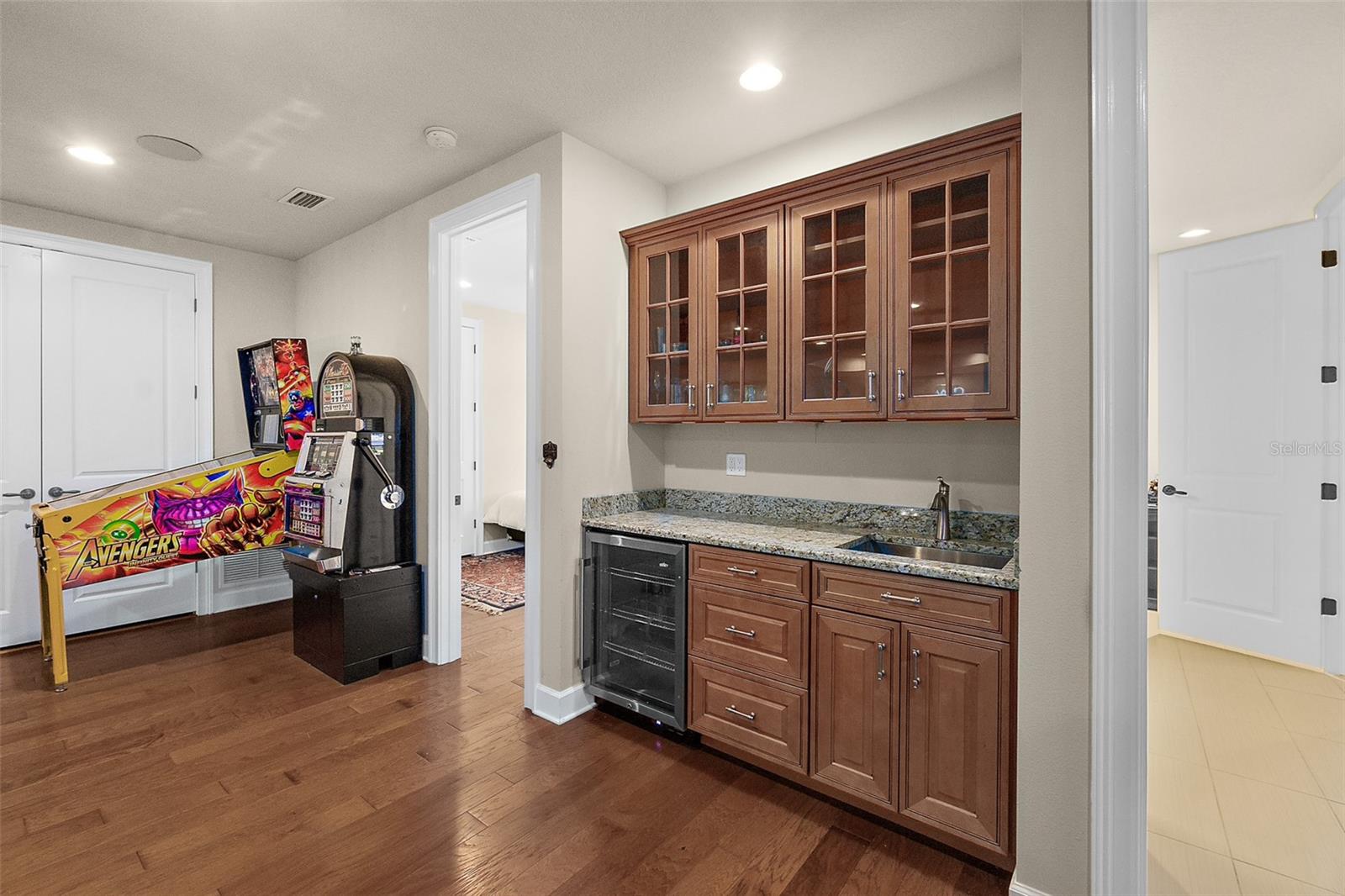 1319 Redbourne Lane
