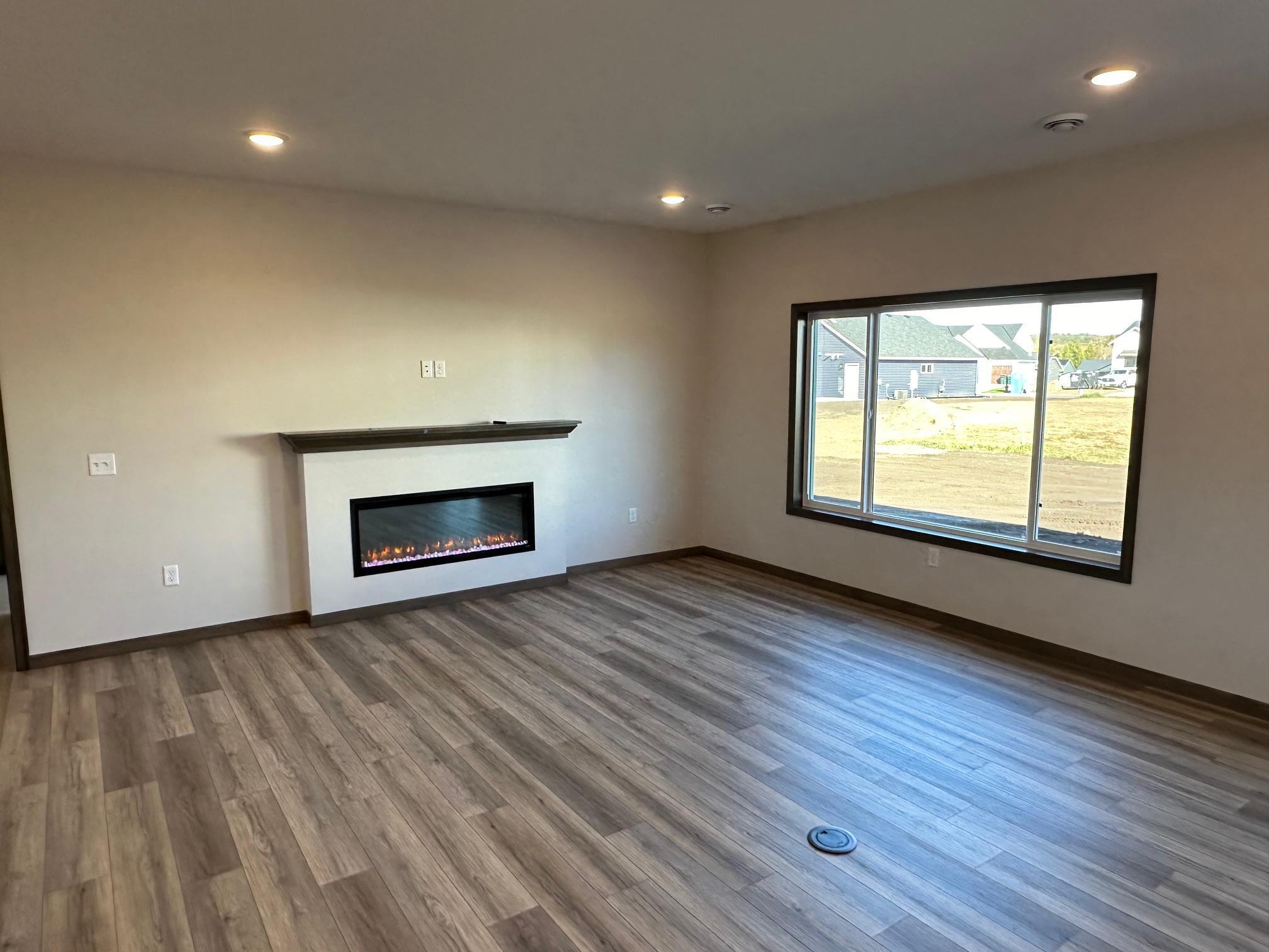 210 Woolgrass Way