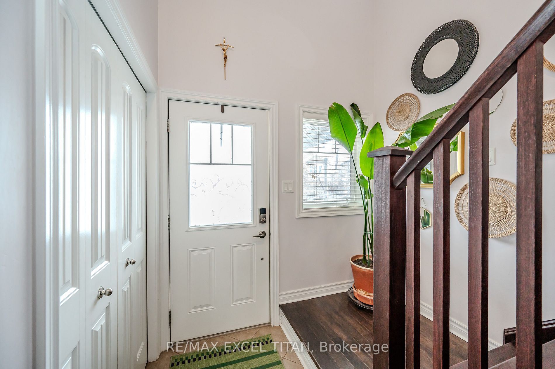 561 Isaiah Cres