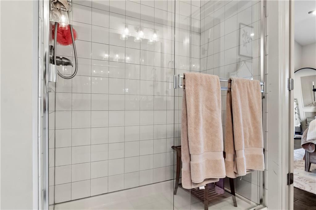 21361 W 117th Terrace 21c