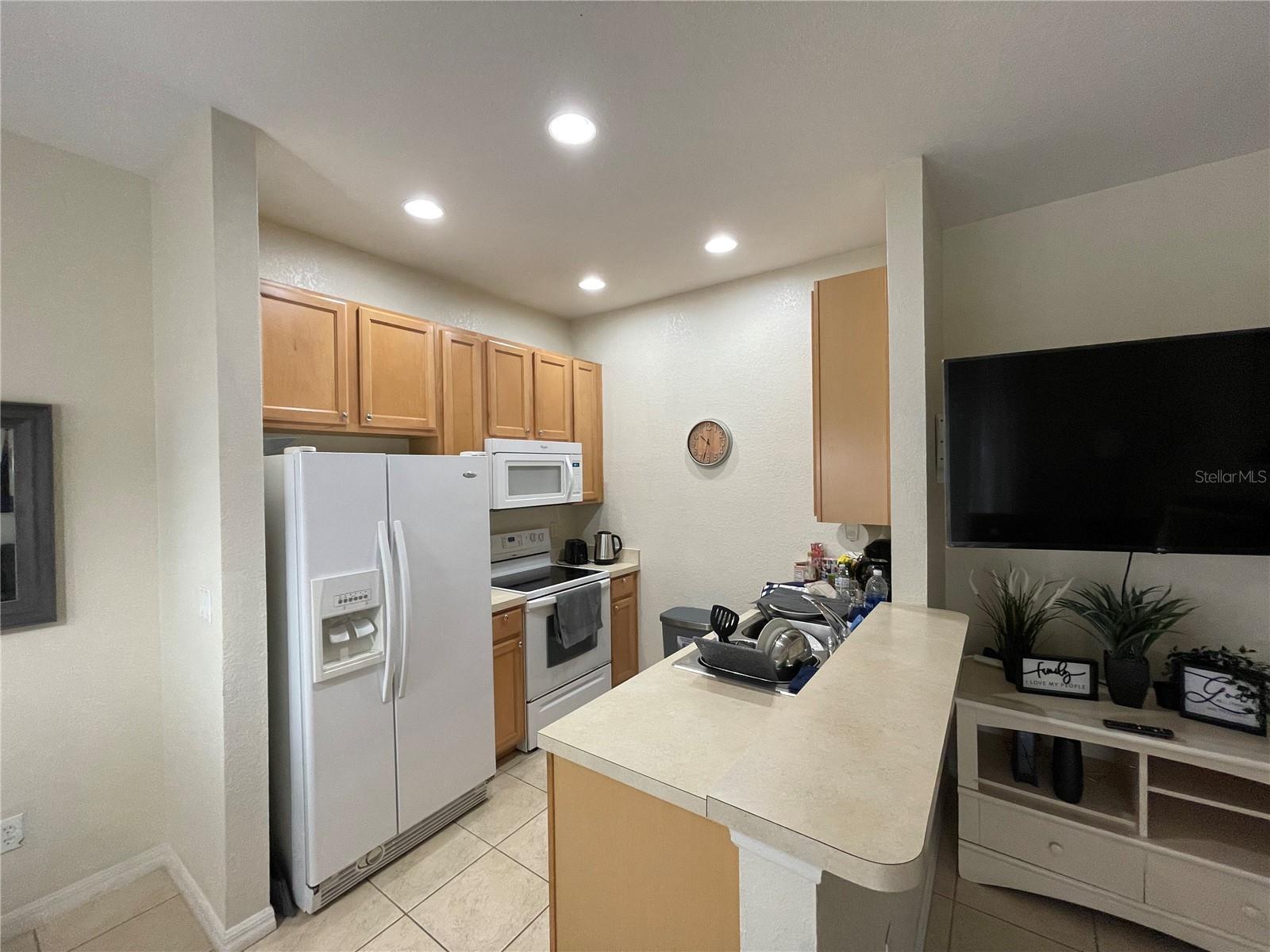 2432 Caravelle Circle
