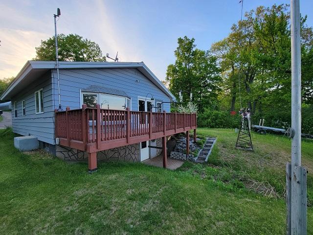 1972 W Chub Lake Road