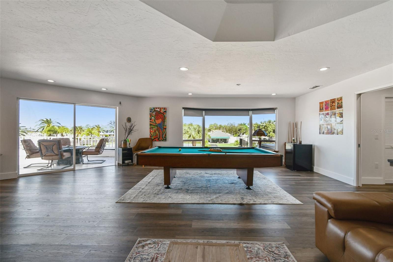 225 Harbor House Drive