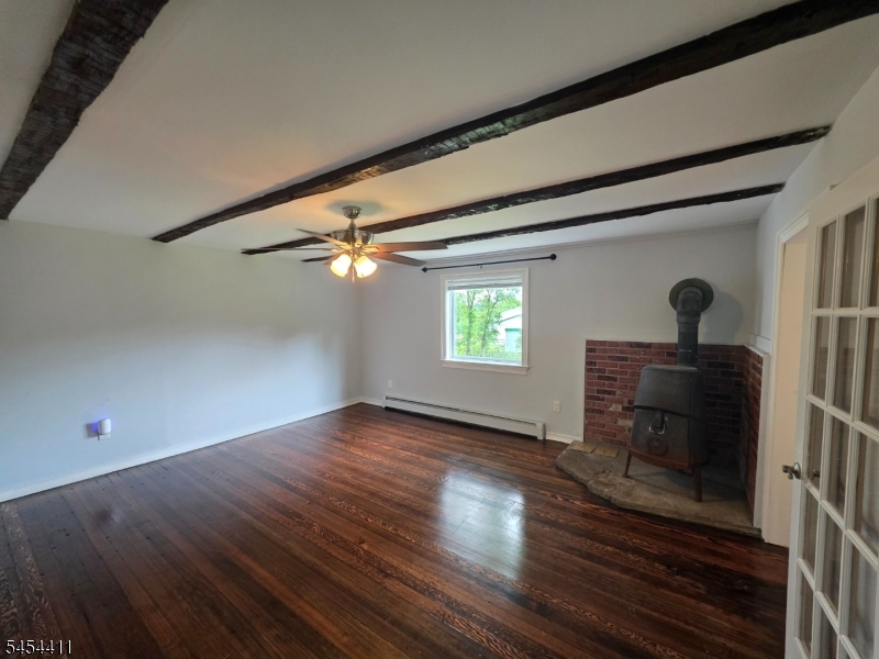 693 Townsbury Rd — photo 4 of 20