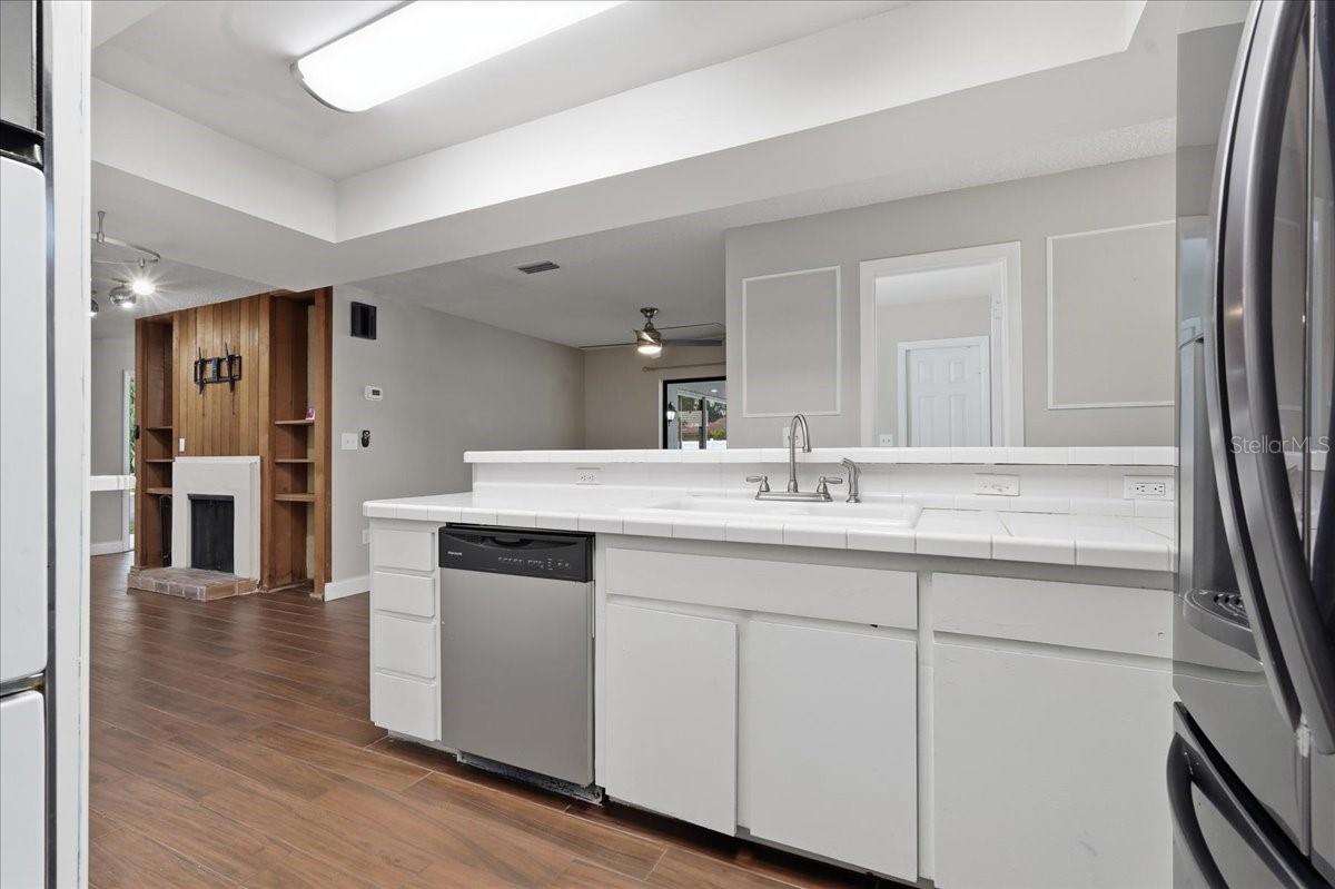 107 Elm Square S