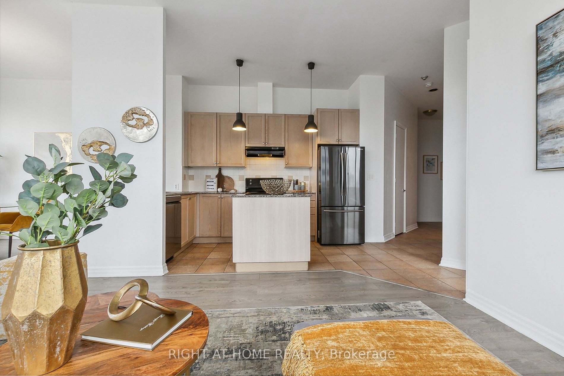 797 Don Mills Rd 802