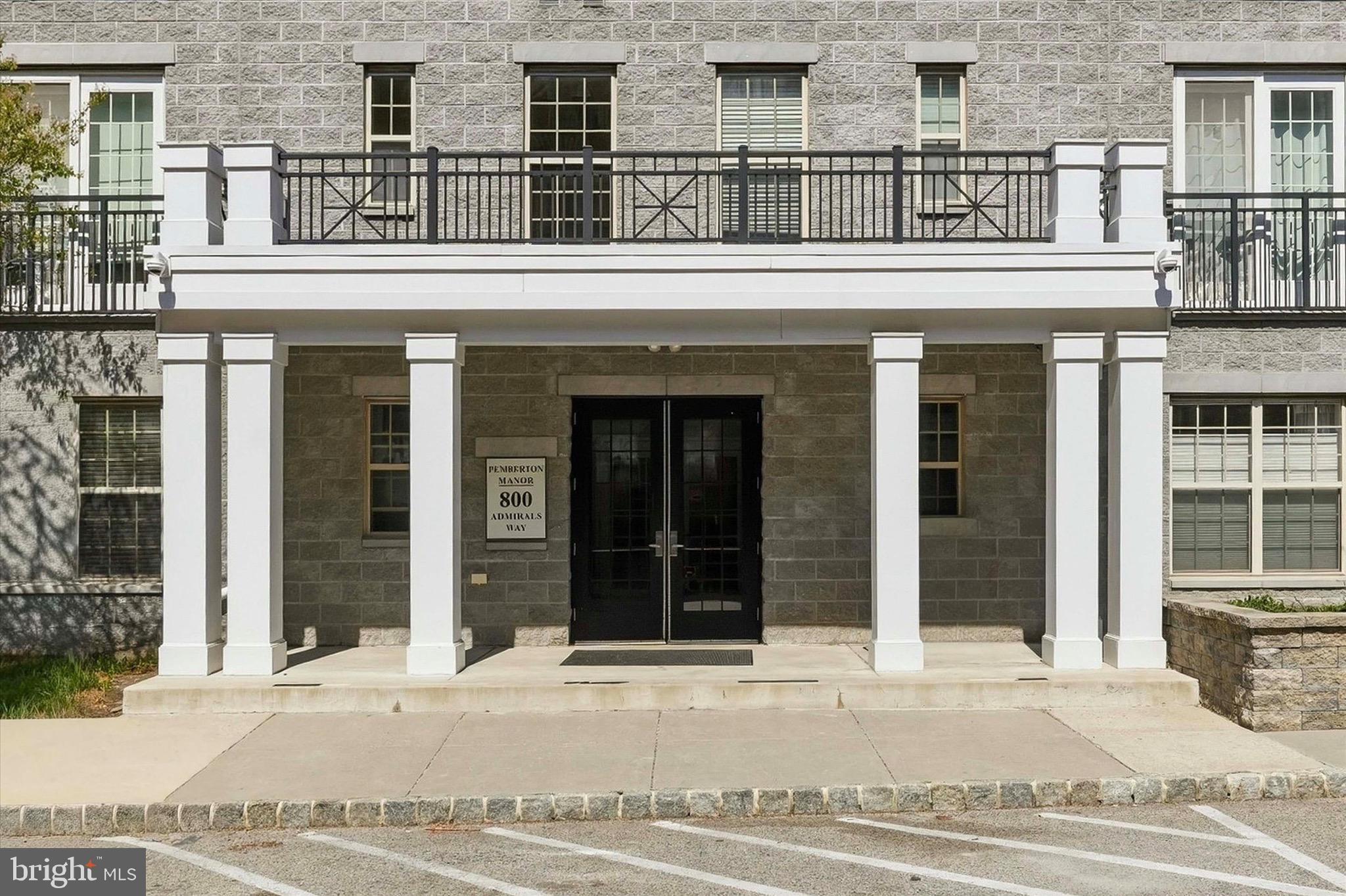 800 Admirals Way 1847